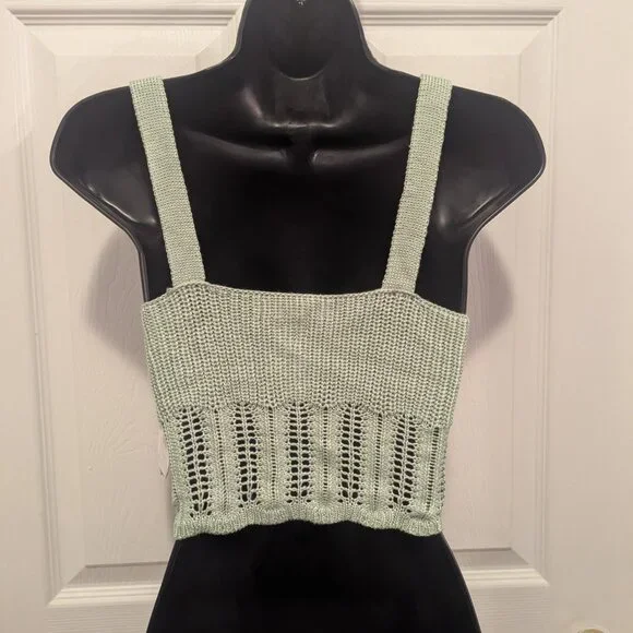 NWT Jolie & Joy sage green knit crop top - S - Picture 2 of 5